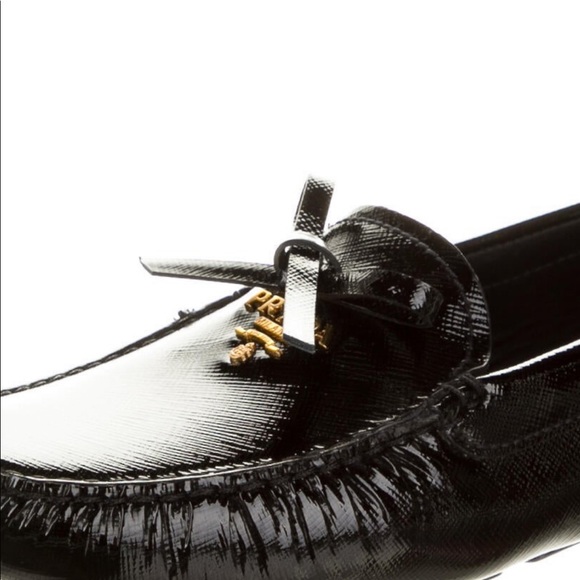 💜HP💜 Prada SOLD Fancy Patent Leather Loafers! - Picture 4 of 16